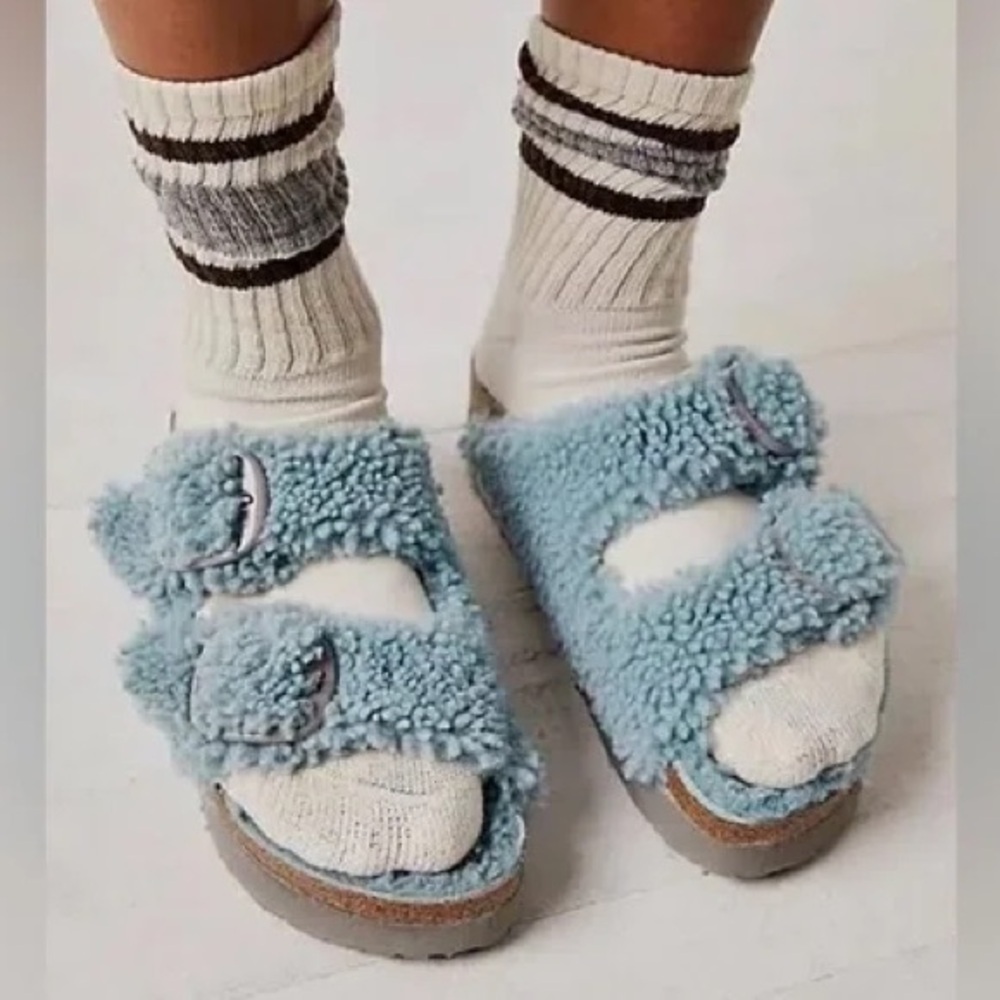 NWT BIRKENSTOCK BIG BUCKLE Teddy Shearling Sandals!
